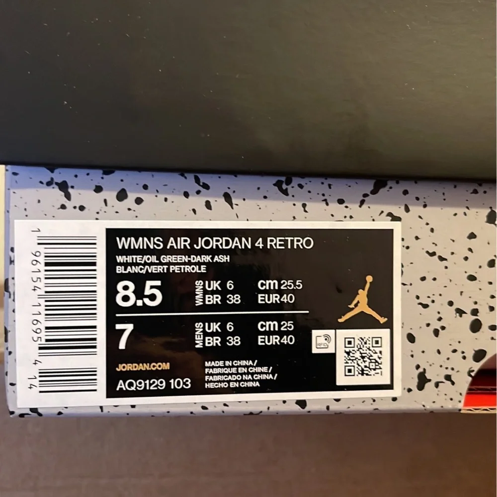 ❌SOLD❌ Air Jordan 4 Retro “Oil Green” sneakers, New in Box, M7 / W8.5 - Picture 11 of 13